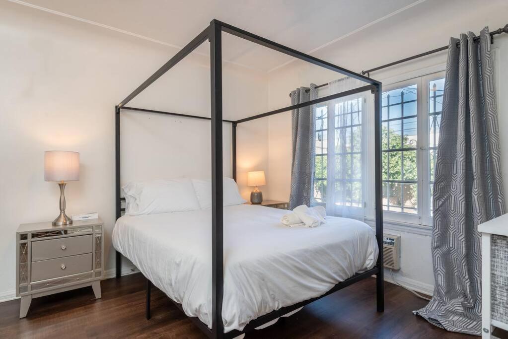 Holiday home Serenity In The City: 2br W/ Hot Tub Los Angeles